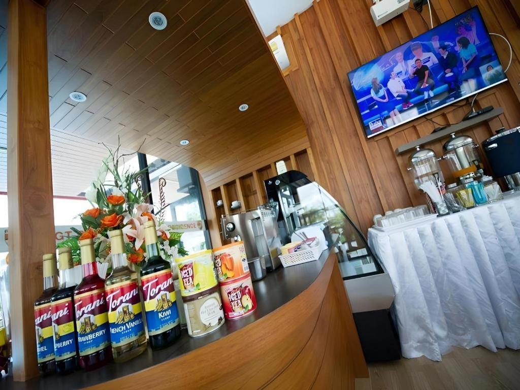Gt Residence Hotel Buriram Eksteriør bilde